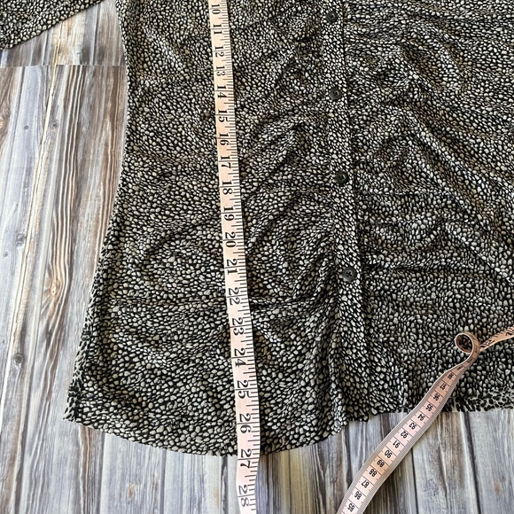 CAbi #241 Gathered Placket Sheer Blouse Womens Large ruched front animal print - Picture 10 of 10